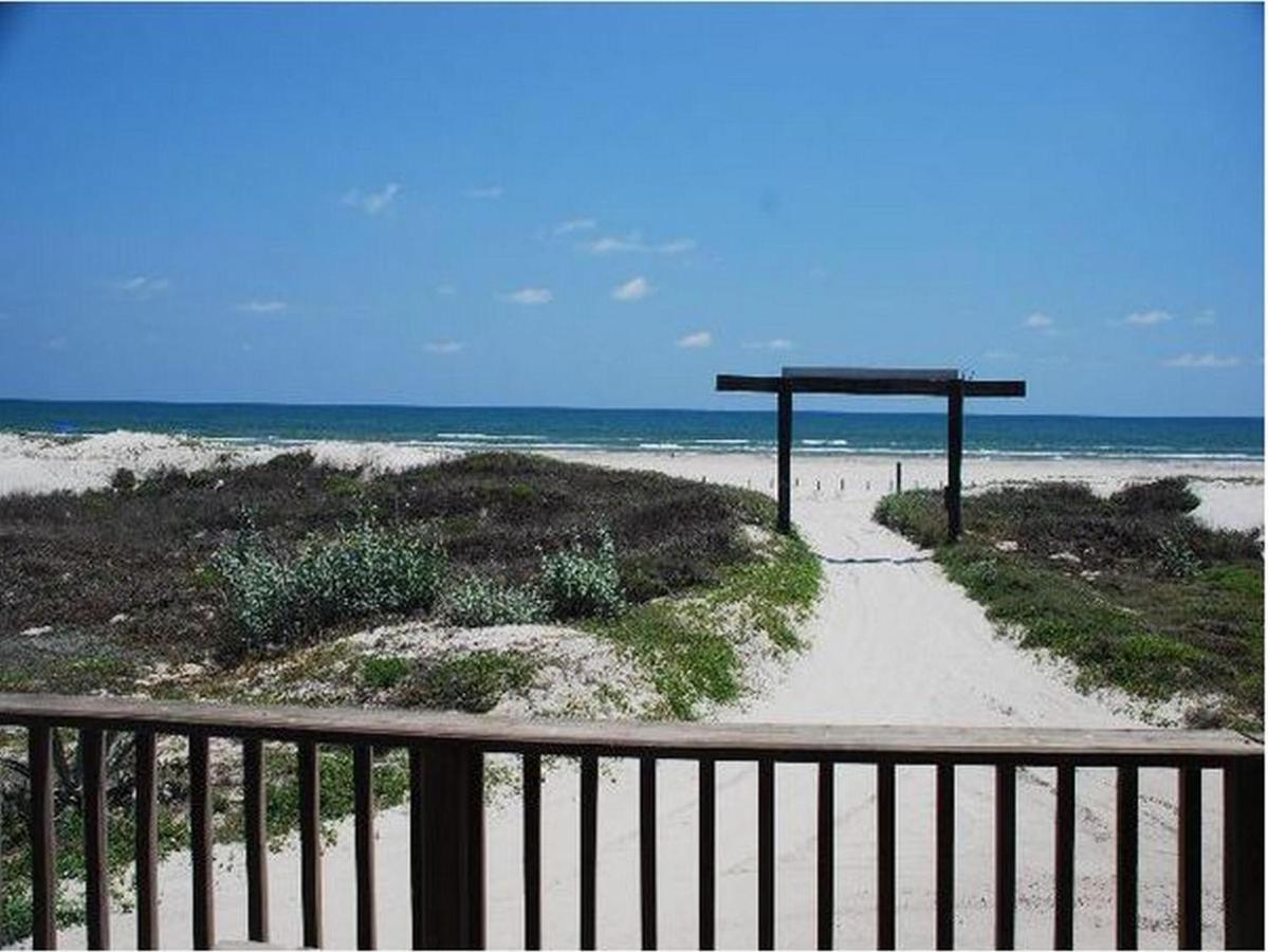 Beachgate Condosuites And Oceanfront Resort Port Aransas Exterior photo