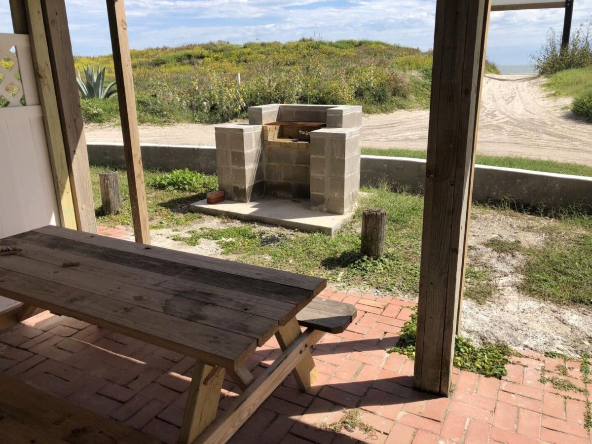 Beachgate Condosuites And Oceanfront Resort Port Aransas Exterior photo